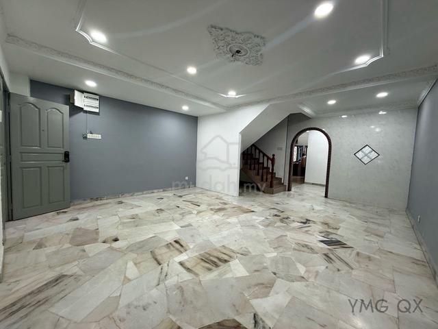 Good condition! Taman Sentosa Klang Double Storey For Sale 1