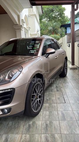 2015 Porsche MACAN 2.0 (A) Palladium Metallic Gold - 5