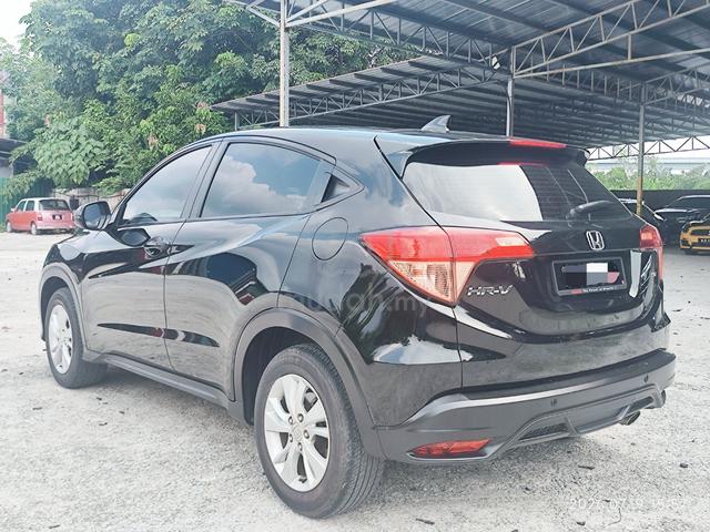 (LOAN KEDAI) Honda HR-V 1.8 E (2015) - 2