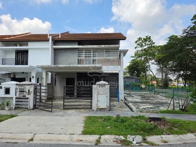 CORNER LOT SIZE BESAR Aman Putri Seksyen U17, Sungai Buloh Selangor. 1