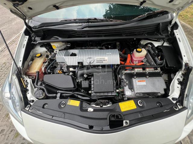 2011 Toyota PRIUS 1.8 (HYBRID) (A) 1 OWNER TIP TOP - 4