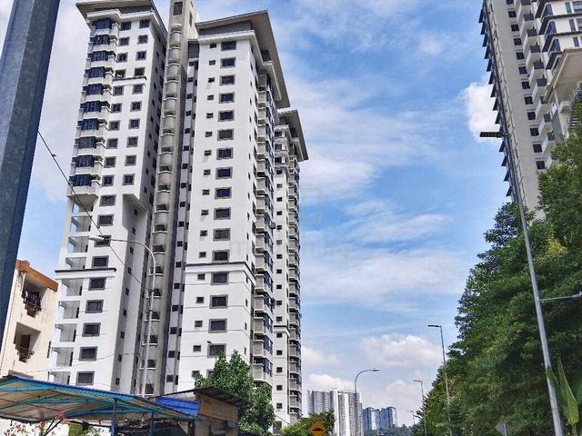 Royalle Condominium 1