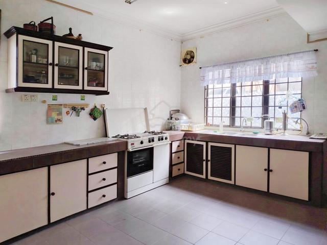 2 Storey House Taman Kajang Utama Selangor easy to silk Highway 1