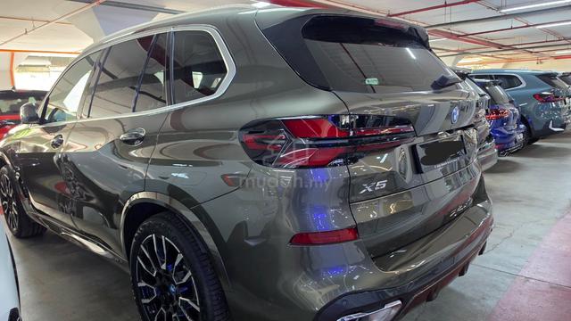 2025 Pre Owned Bmw X5 3.0 XDRIVE50E M SPORT - 5
