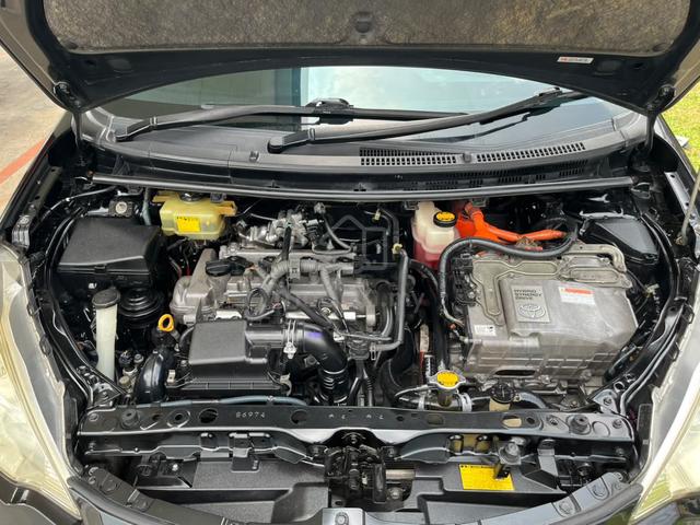 2013 Toyota PRIUS C 1.5 TRD SPORTIVO (HYBRID) (A) - 4