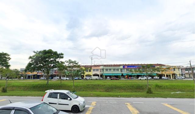 Falim Menglembu Double Storey Shoplot Facing Mainroad For Rent Ipoh 1