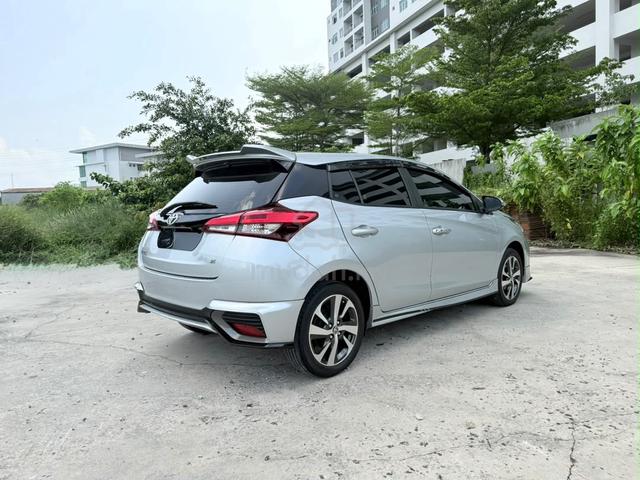 2023 Toyota Yaris 1.5E A/T - 4