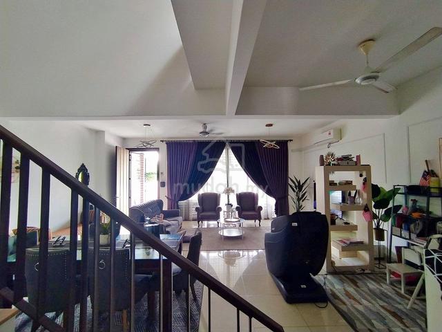 FACING OPEN Double Storey Garinia, Elmina Gardens Shah Alam 2