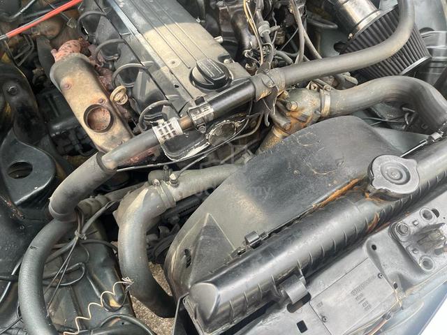 1995 Mercedes Benz 200 2.0 (M) - 5