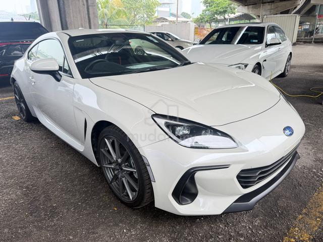 2024 Subaru BRZ 2.4 2.4 AT MY22 Grade 5 13K-km Urg - 3