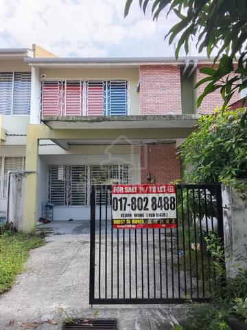 Semenyih Parklands 2sty FREEHOLD 20x65 4R3B,24 hours security 1