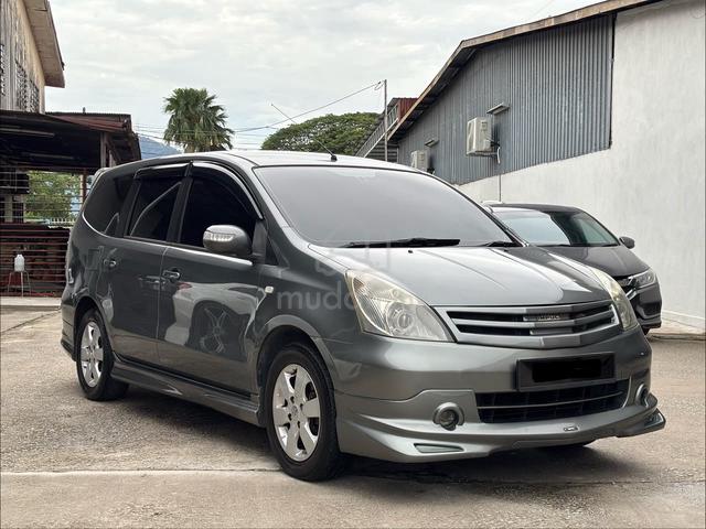 2013 Nissan GRAND LIVINA 1.6 IMPUL AUTO - 2