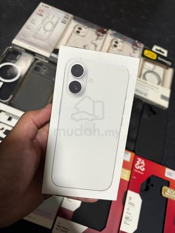 Iphone 16 256GB White - photo 3 of 4