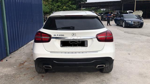 2018 Mercedes Benz GLA200 1.6 (loan kedai) - 3