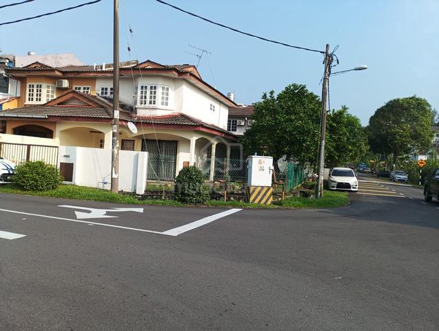 Corner Lot, Double Storey Terraced House @ Tmn Kajang Mulia for Sale! 1