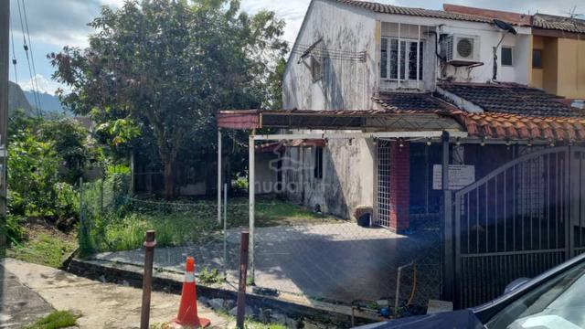 Selangor Ampang Leasehold 2-Storey Terraced House For Sale 1