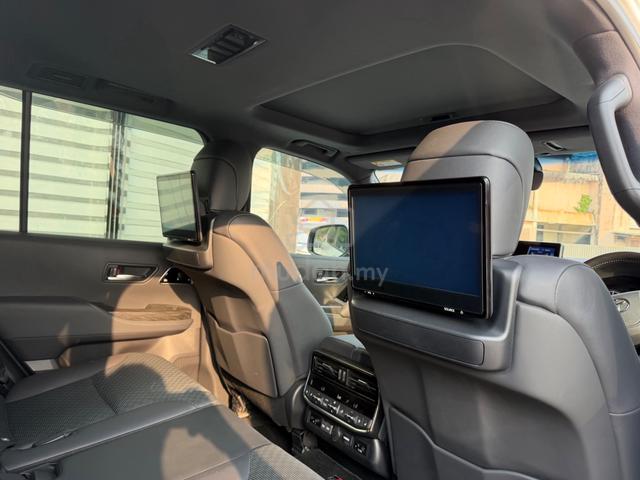 2023 Toyota LANDCRUISER 3.4 GR SPORT (A) - 5