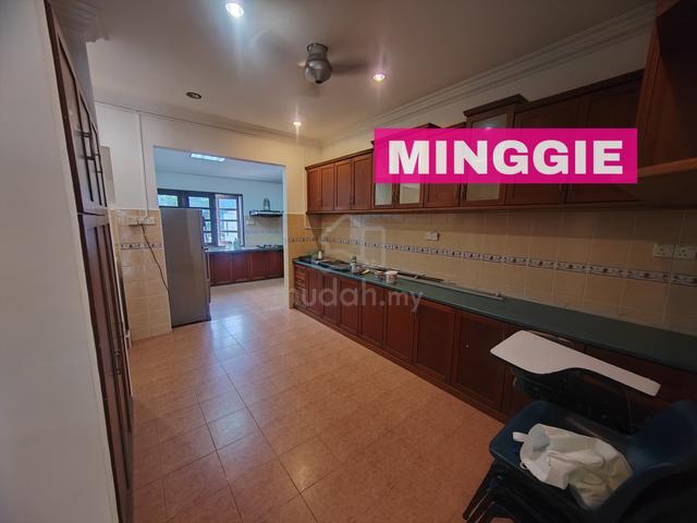 2.5 Sty Semi-D Batu Uban WORTHBUY [BuildUp 3800sqft] Pantai Jerjak 1