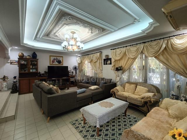 Taman Hiburan / Bungalow / Renovated 1