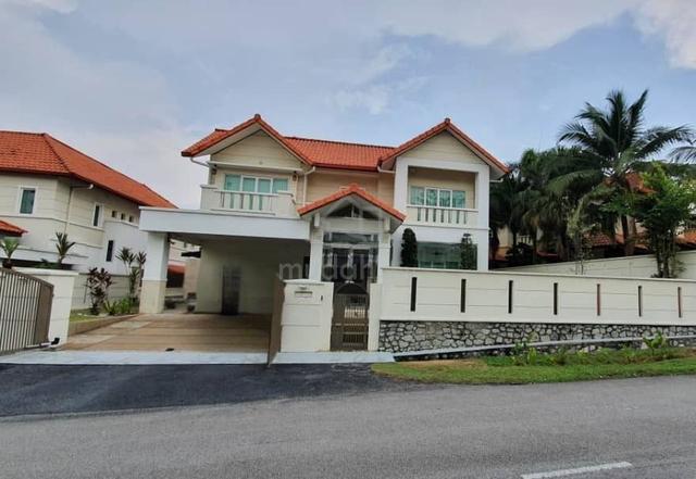 Green Haven Golf Course Bungalow, Shah Alam | Fully Upgraded|For Sale 1