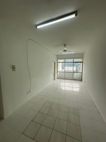 Bukit Awana Condominium 1