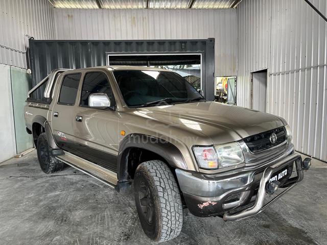 Toyota HILUX 2.5 SR TURBO (A) - 1
