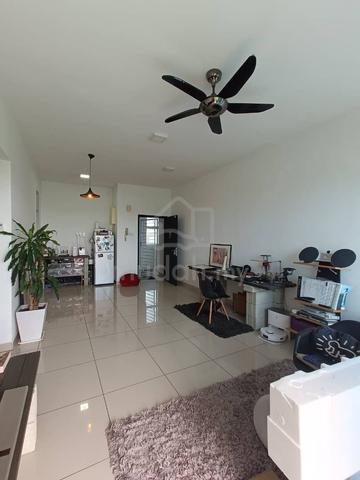 D'Rich Executive Suites 1