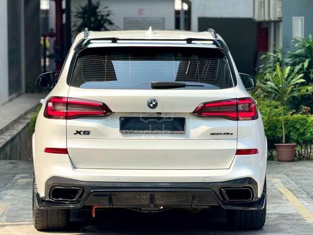 Bmw X5 3.0 XDRIVE45e M-Sport G05 LserLght F/Bdykit - 2