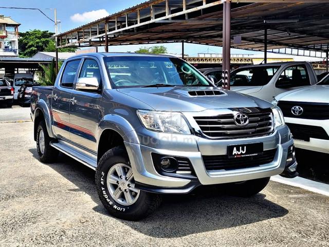 2013 Toyota HILUX 2.5 G VNT A CAR KING LOW MILEAGE - 3