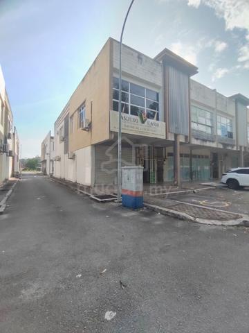 END LOT FREEHOLD 20X70 2 Storey Shop Lot Seksyen 7 Bukit Mahkota Bangi 1