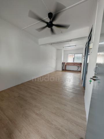 Flat Taman Ungku Tun Aminah 1