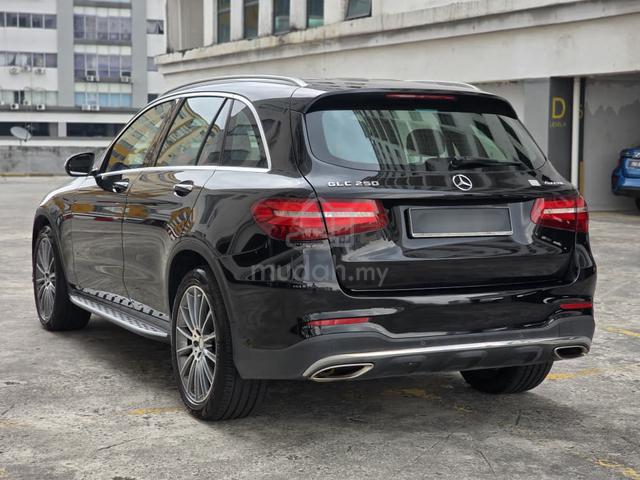 2018 Mercedes Benz GLC250 2.0 4MATIC MoonRoof - 4