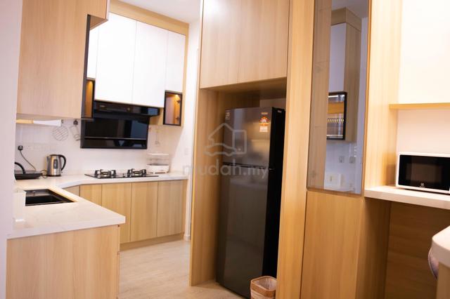 Queens Residences @ Queens Waterfront 3