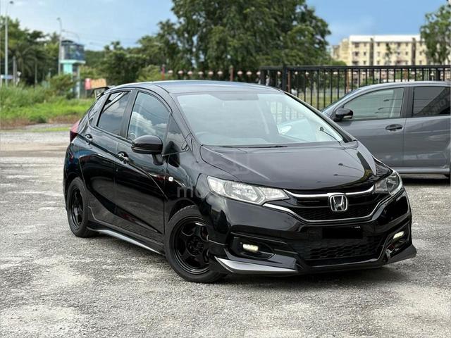 2021 Honda JAZZ E 1.5 (Warranty 3 Yrs ,Nego Letgo) - 1