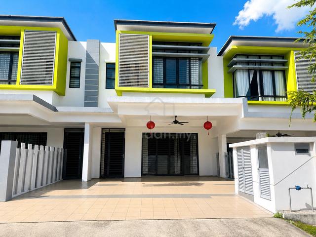 Double Storey Superlink @ Floris Horizon Residence Ecohill Semenyih. 1
