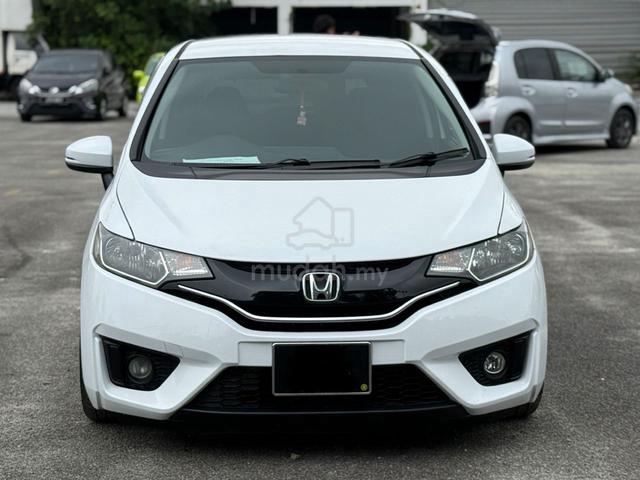 2016 Honda JAZZ 1.5 V (A) - 1