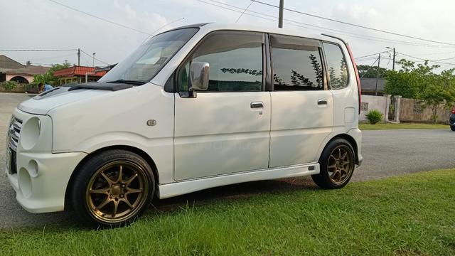 2002 Perodua KENARI 1.3 yrv - 1