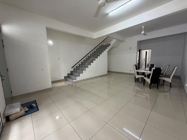 Seremban 2 Storey Terrace, nice condition Kepayang Residence 1