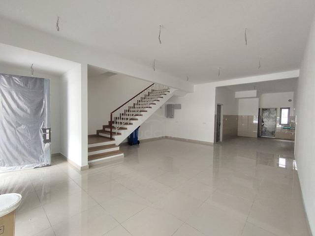 BRAND NEW UNIT - 2 Storey Terrace Elmina Green 4, Elmina West 1