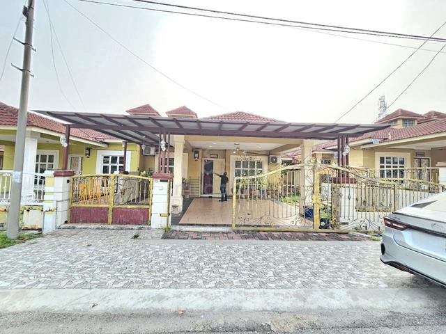 SEMI D 1 Storey FULLY FURNISHED Taman Paya Rumput Indah Melaka 1