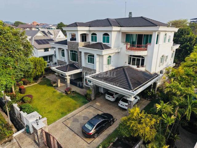 Exclusive Hilltop 3T Bungalow With Lift Subang Hills SS19 Subang Jaya 1