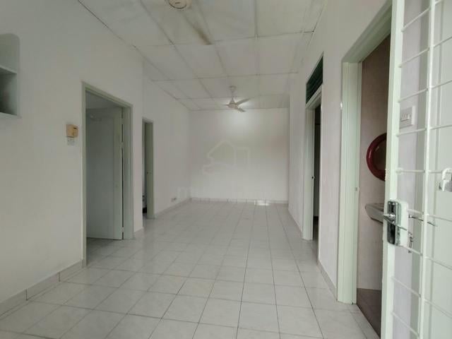Taman Penampang Apartment 1