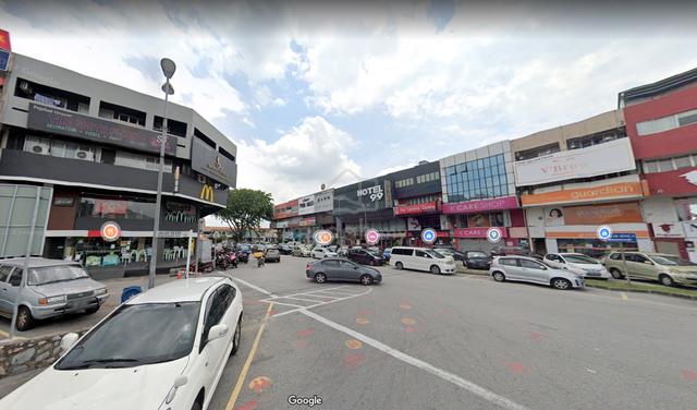 SS2 PJ Petaling Jaya G Floor Shop For RENT Facing Main Road 1