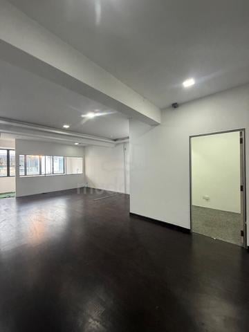 Medan Connaught @Cheras Centre Office With Lift 1