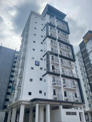 Uni Suites 2