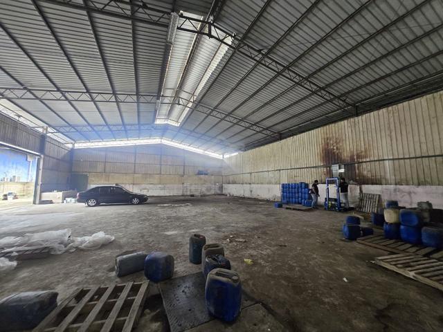 Klang Sentral Meru 2Units Adjoining Built Up: 5,500 sqft EACH 1