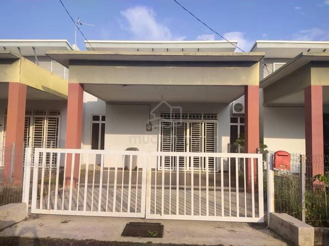 [BUMI LOT/ADA TANAH BELAKANG]Teres Setingkat Alor Gajah Melaka 1