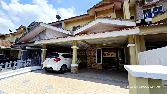 Freehold, Facing Open Super Link Double Storey Terrace Bandar Enstek 1