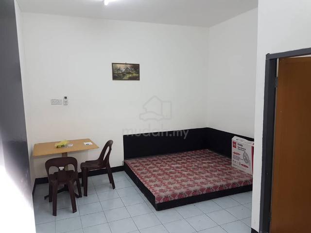 Room for rent Mosjaya Riam Area 1