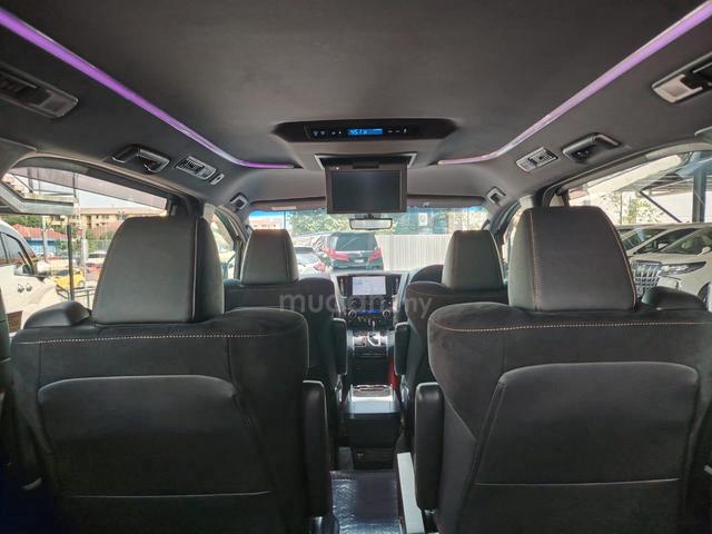 2021 Toyota ALPHARD 2.5 S TYPE GOLD ll DIM BSM - 4